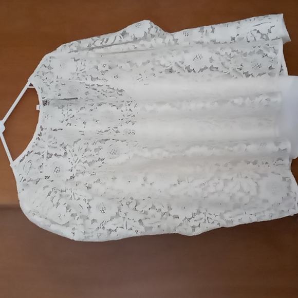 Women's Express Lace puffed sleeve blouse with seperste camisole. L - Picture 5 of 7